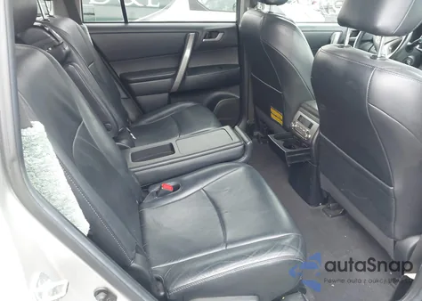 2010 Toyota Highlander Se V6 z USA, uszkodzony, nr VIN 5TDJK3EH7AS022297